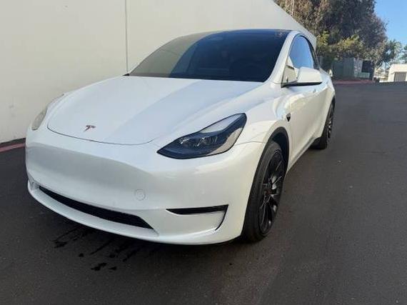 TESLA MODEL Y 2022 7SAYGDEF4NF533161 image